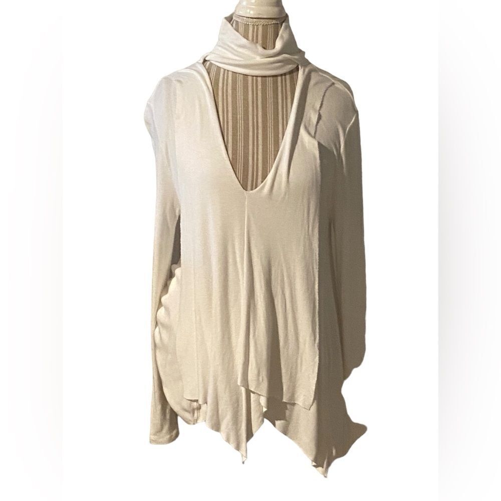 Free People size medium top excellent condition great style see pics